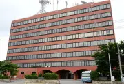 11管海保、同志社国際高校を家宅捜索　辺野古沖転覆事故で