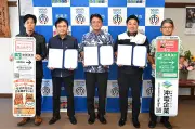 那覇市、電柱100本に防災情報×広告表示 地域貢献へ実証実験