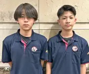いとこペアが全国制覇 八重山商工女子が高校ボウリング団体優勝