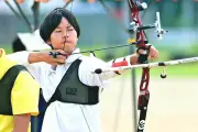 県高校新人アーチェリー 宜野湾が男女頂点 梅田亮、國場夏花が70m個人V