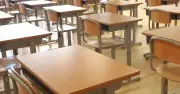 台風18号接近で那覇市の小中学校全53校が26日臨時休校に