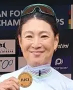 浦添・仲村陽子さん、自転車アマ世界一 ロードレース女子50～54歳の部で金メダル