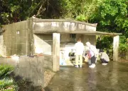 旧盆前に墓地清掃「七夕」 宮古島市各地で祖先を思い汗