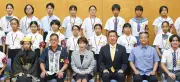 県豆記者団35人が高市首相と交流 伝統芸能を披露し激励受ける