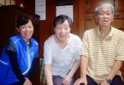 綱作りのわらから米が実る 宜野湾・伊佐さん「豊作なら近所に配りたい」