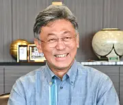 東京スター銀行頭取「沖縄に貢献したい」企業の世界進出支援へ意欲