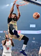 キングス、千葉Jに110-86で大勝 新戦力躍動のホーム初陣